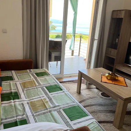 Apartment Lagadin *